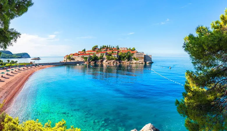 İzmir Çıkışlı Adriyatik Kıyıları Budva Turu 6 Gece 7 Gün Aktarmasız
